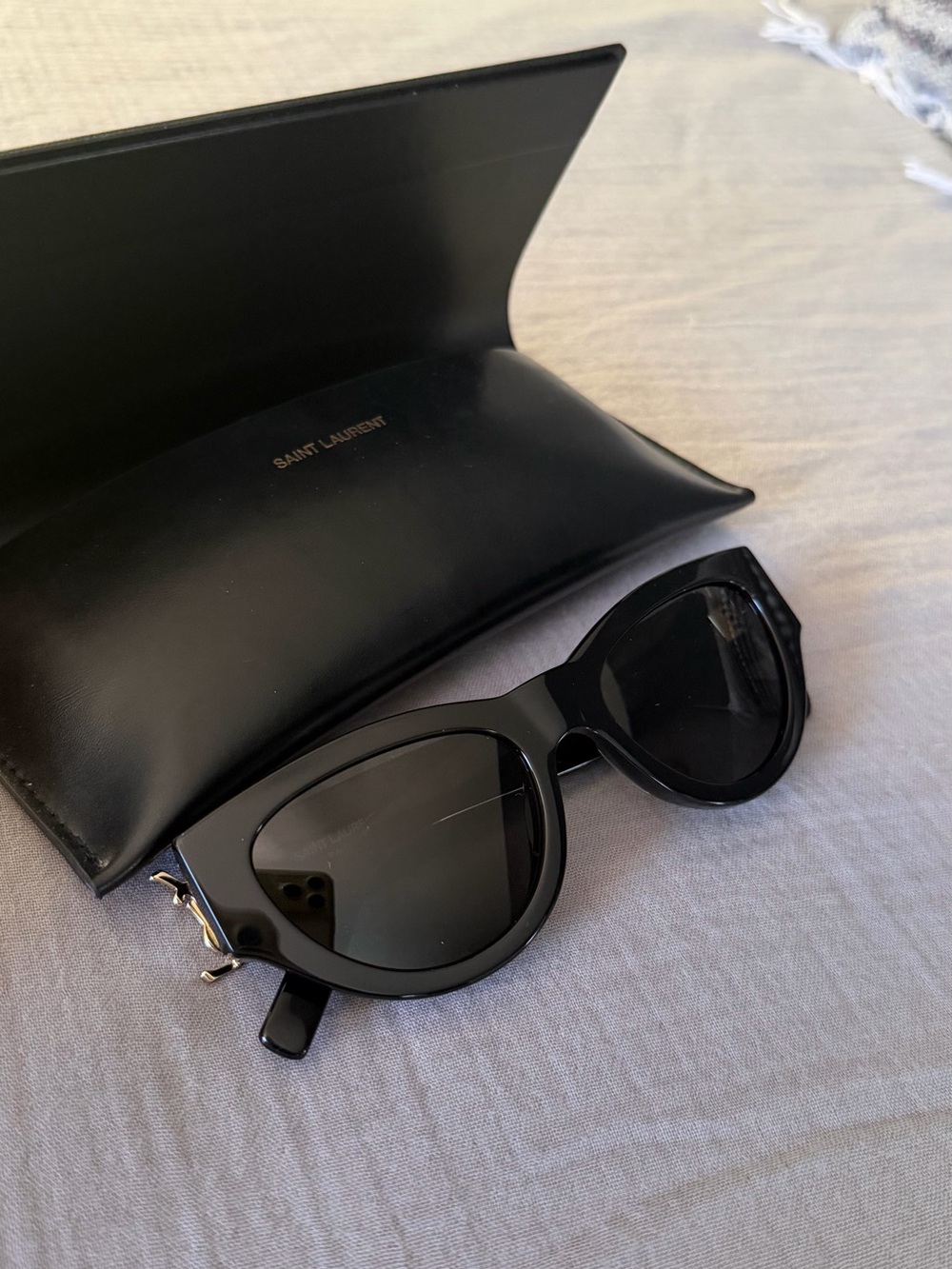 Saint Laurent Glossy Black Cat-Eye Sunglasses SLM94
